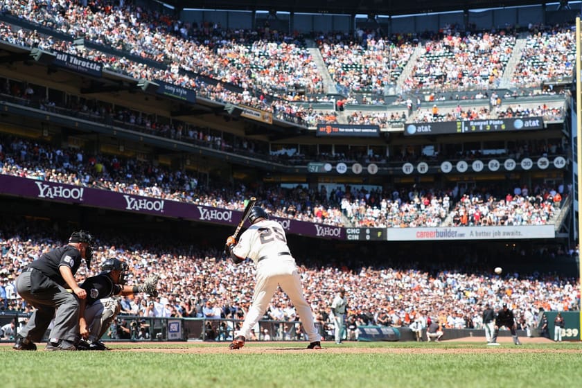 MLB Records Who holds the MLB singleseason home run record?