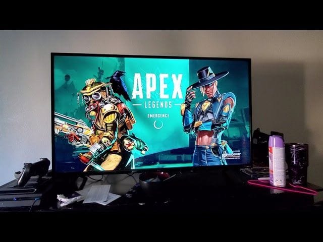 Apex Legends “Party Member Preloading” error: How to fix, possible