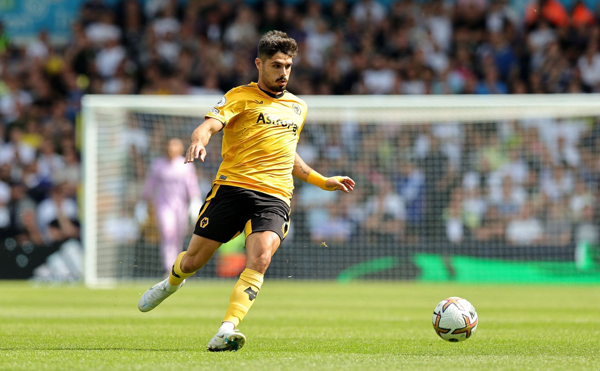 Leeds United v Wolverhampton Wanderers - Premier League