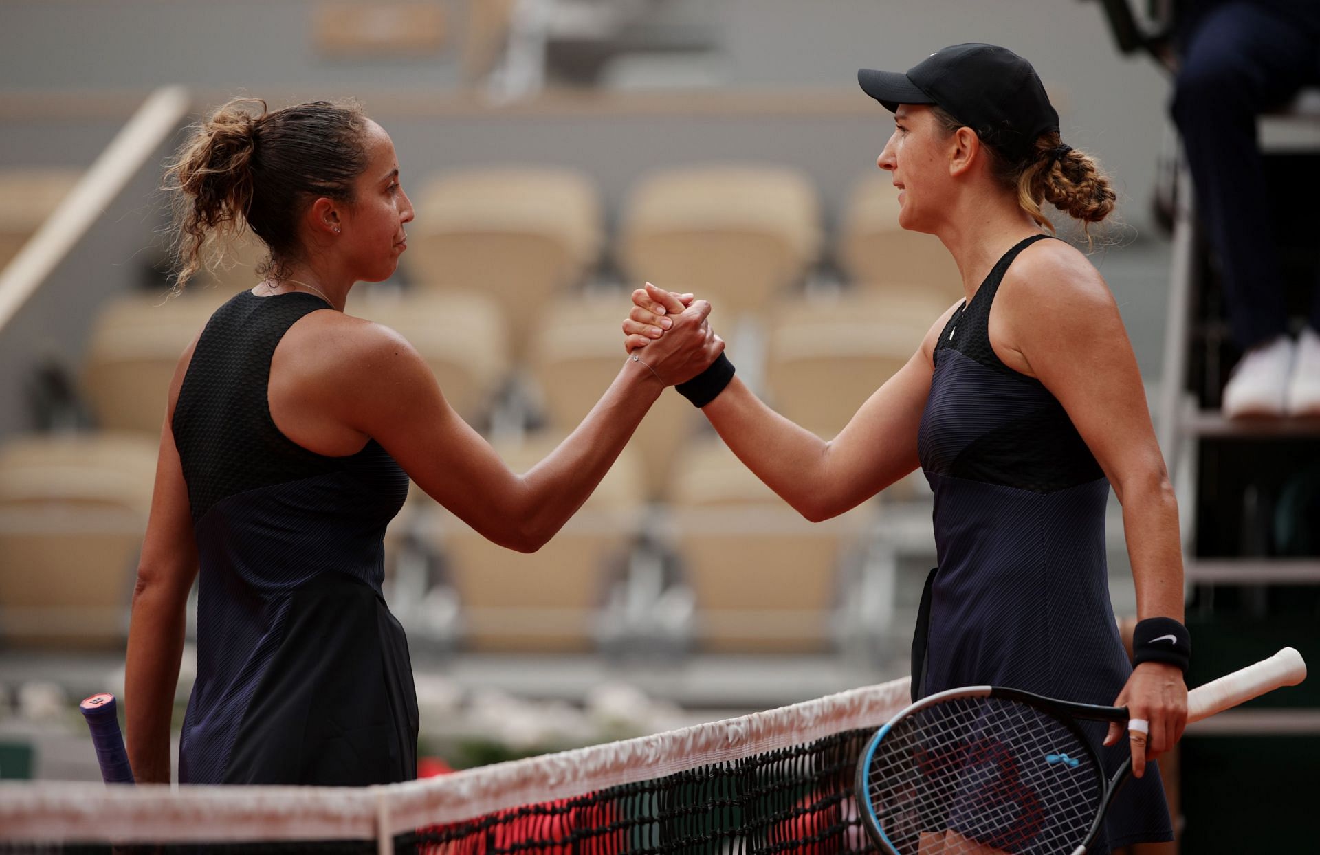 Madison Keys (L) and Victoria Azarenka at the 2021 French Open.