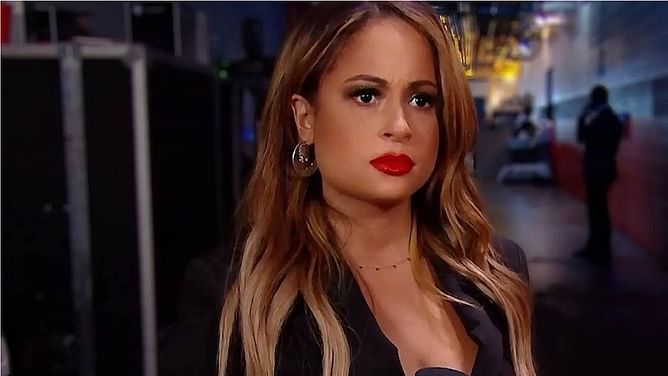 Top WWE Superstar thinks Kayla Braxton tweets "too much"