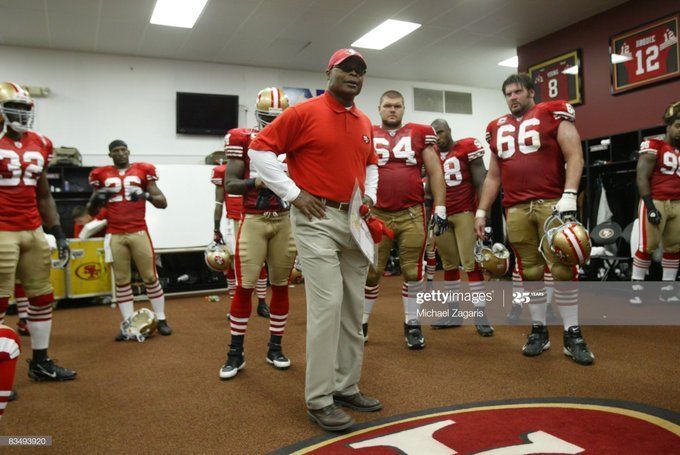 Is Devin Singletary related to Mike Singletary? The real story