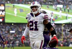 Bills' safety not cleared to fly back to Buffalo after Chiefs game due to rib injury