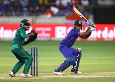 T20 World Cup: From Suryakumar Yadav to Shadab Khan; How do batters approach the middle overs of T20 innings?