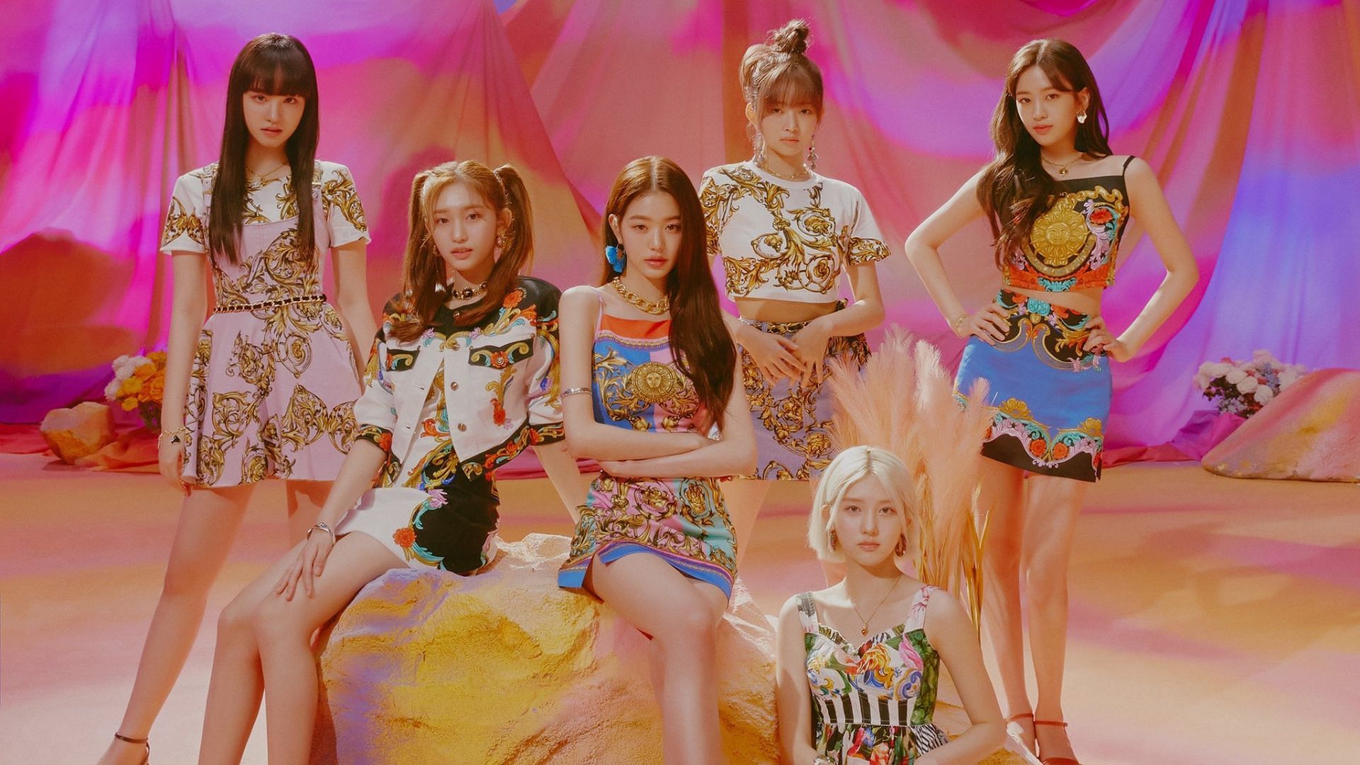 A still of the K-pop girl group IVE (Image via Twitter/@IVEstarship)