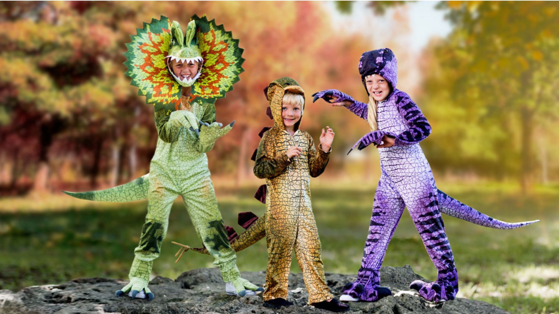 Dinosaur costume (Image via Halloween Costumes)