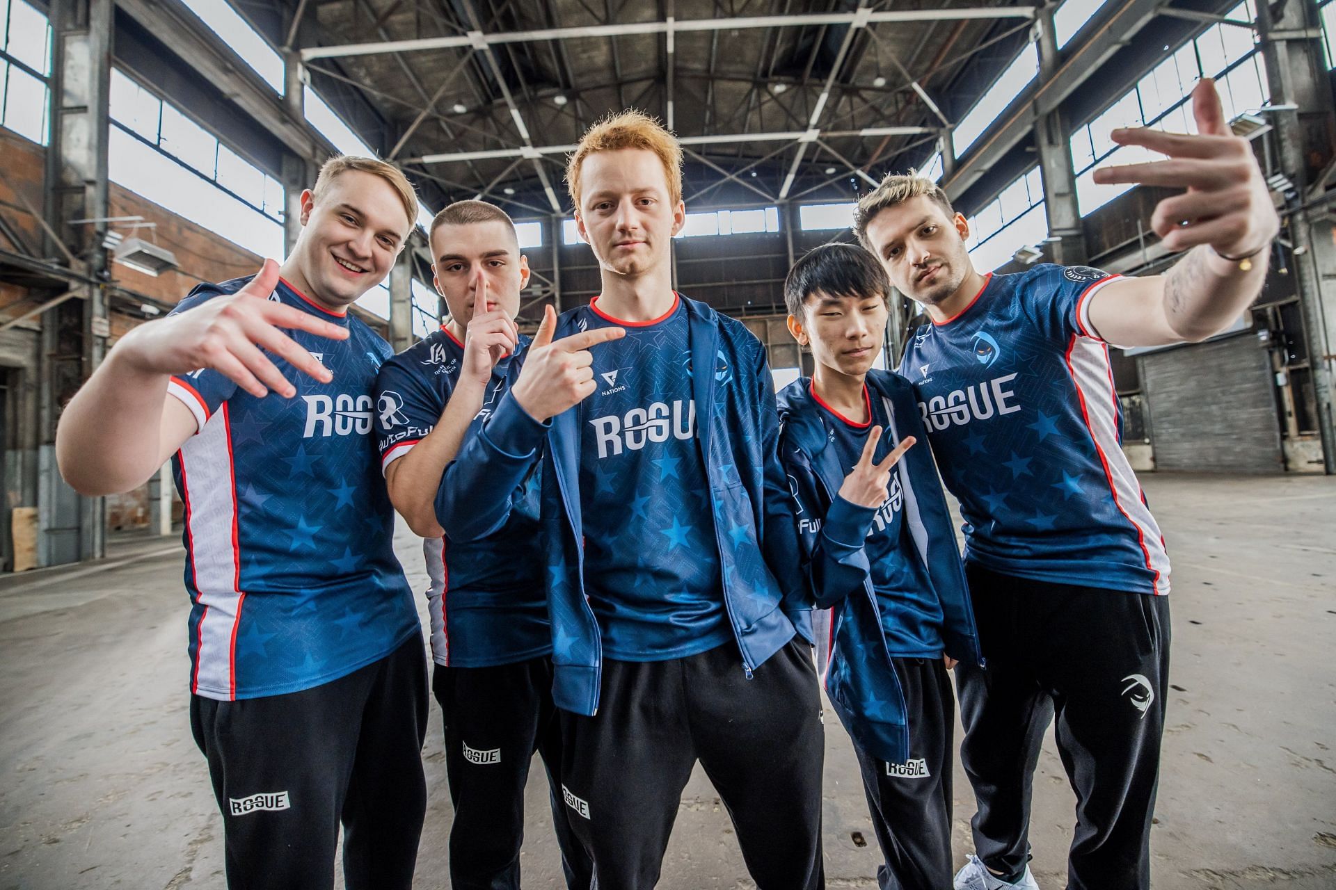 Rogue has been styling on its opponents so far at Worlds 2022 (Image via Riot Games)