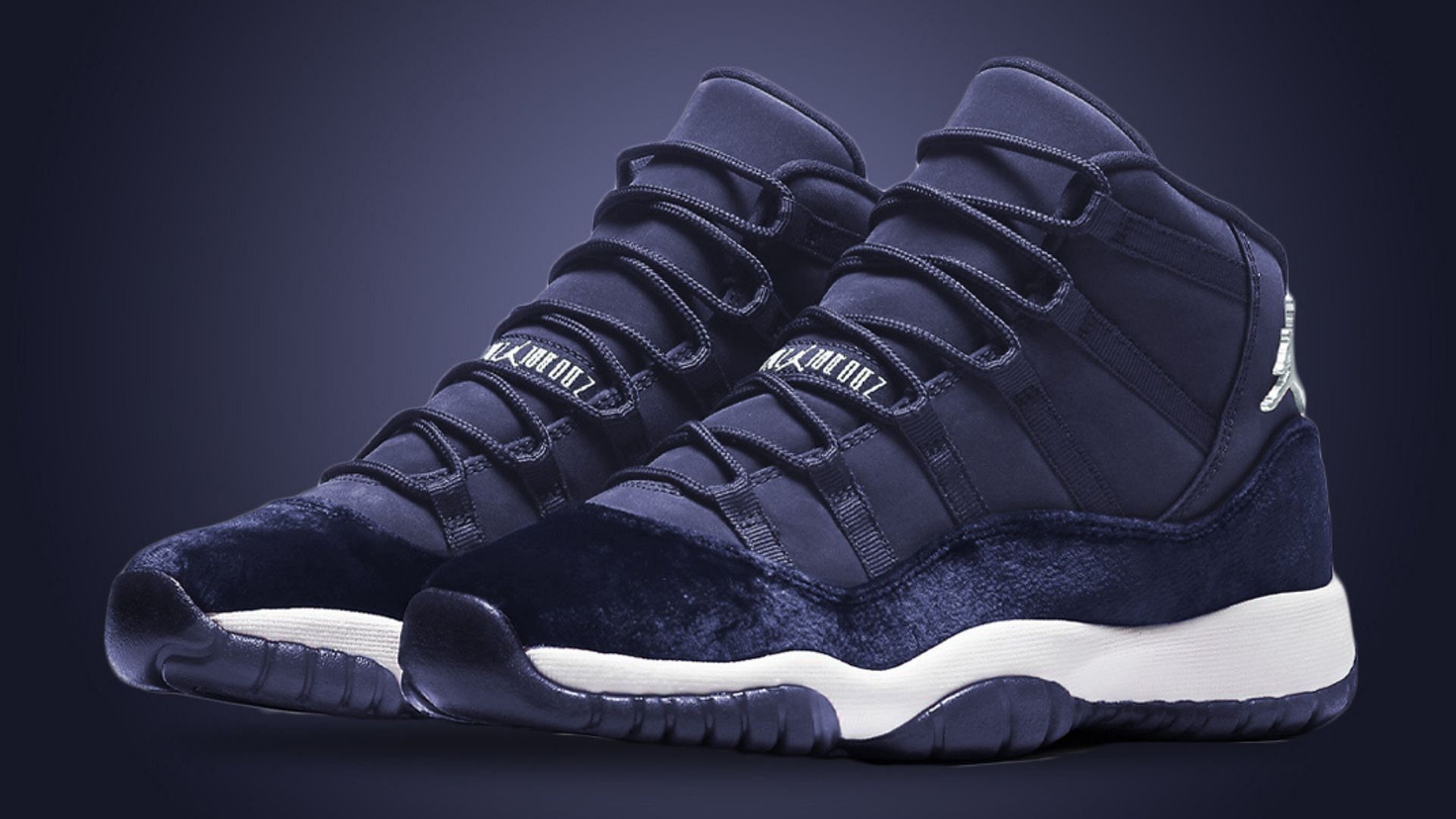 Midnight blue jordan shop 11 release date