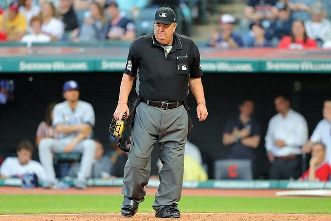 How much do MLB umpires make annually Updated salary  Brieflycoza