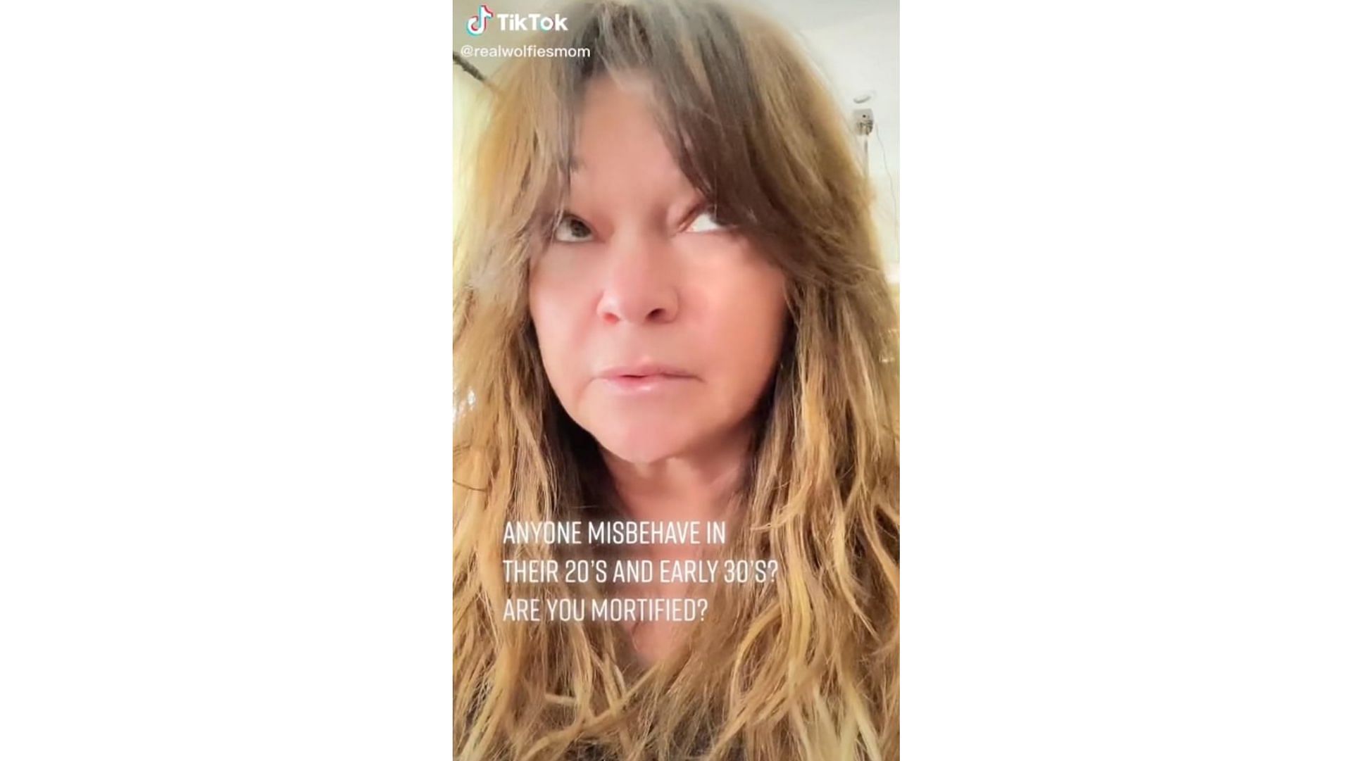 Screenshot of Valerie Bertinelli&#039;s TikTok Video.