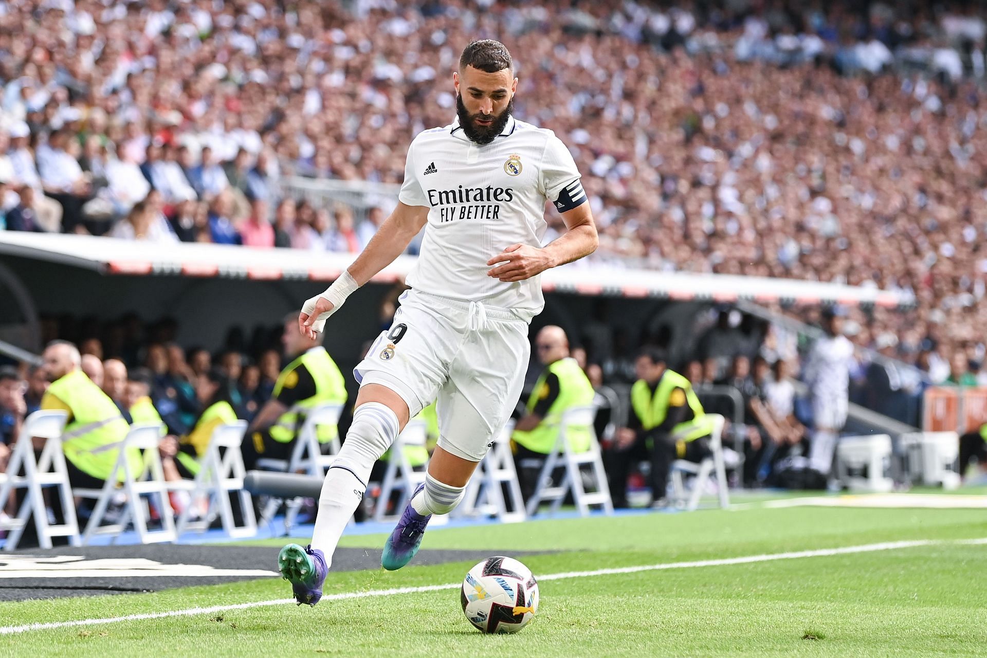 Karim Benzema in action against Barcelona