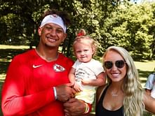 "Mini Showtime" - Brittany Mahomes and daughter Sterling are ready for Patrick Mahomes and the Chiefs to take on the Raiders on MNF