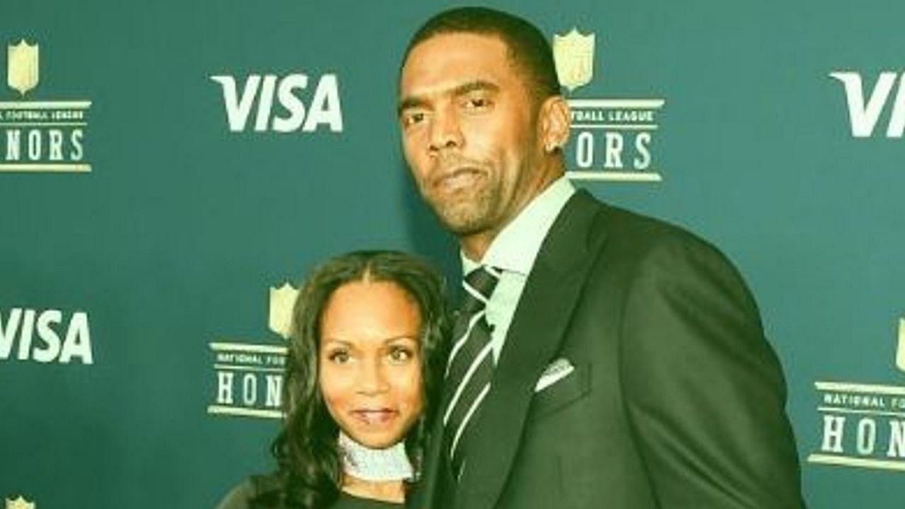 Randy Moss and his wife Lydia. 
