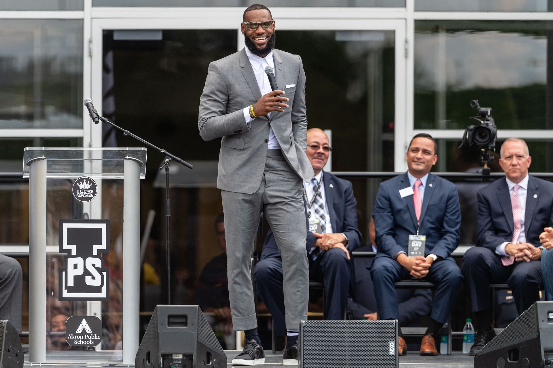LeBron James addresses the crowd during the opening ceremony of the I Promise School in 2018