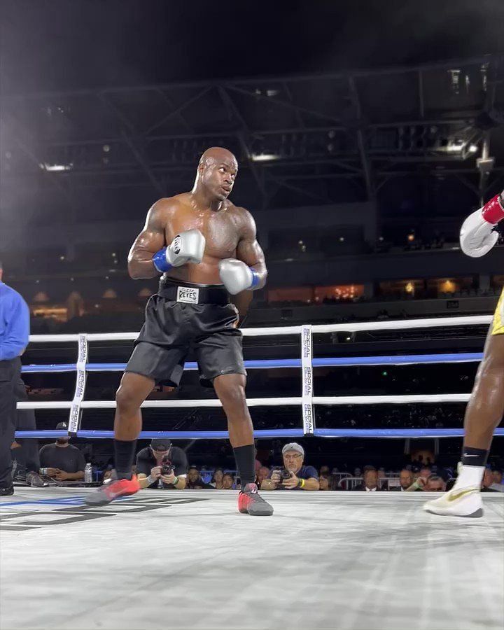 Le'Veon Bell making pro boxing debut after vicious KO