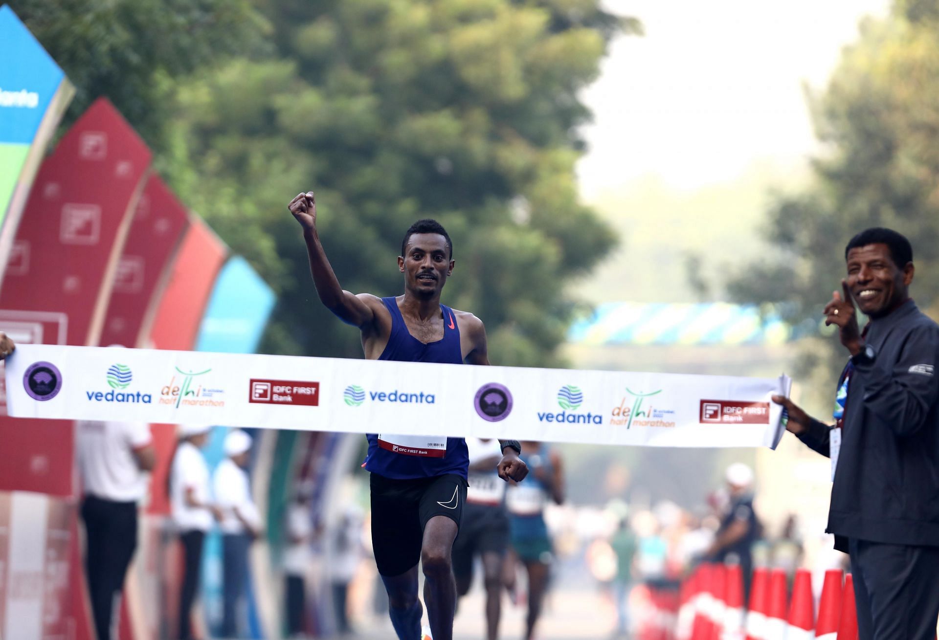 Ethiopia&rsquo;s Chela Regasa sprints to victory in the Vedanta Delhi Half Marathon in Delhi on Sunday. Photo credit Procam International