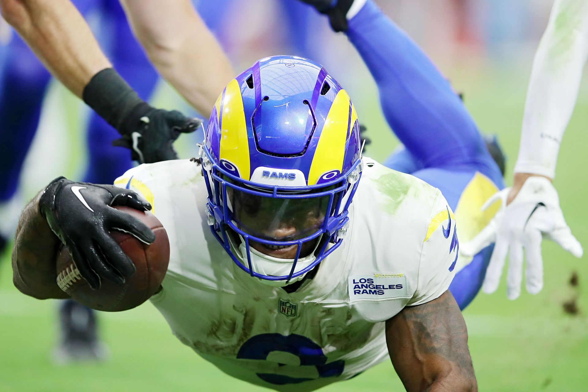 Are the Los Angeles Rams about to trade running back Cam Akers and