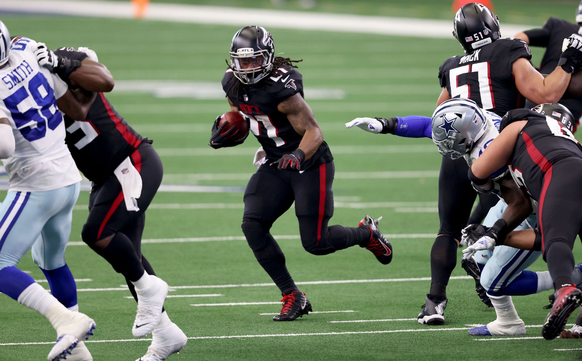 Atlanta Falcons v Dallas Cowboys