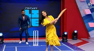 T20 World Cup 2022: [WATCH] Katrina Kaif hits Harbhajan Singh for a six