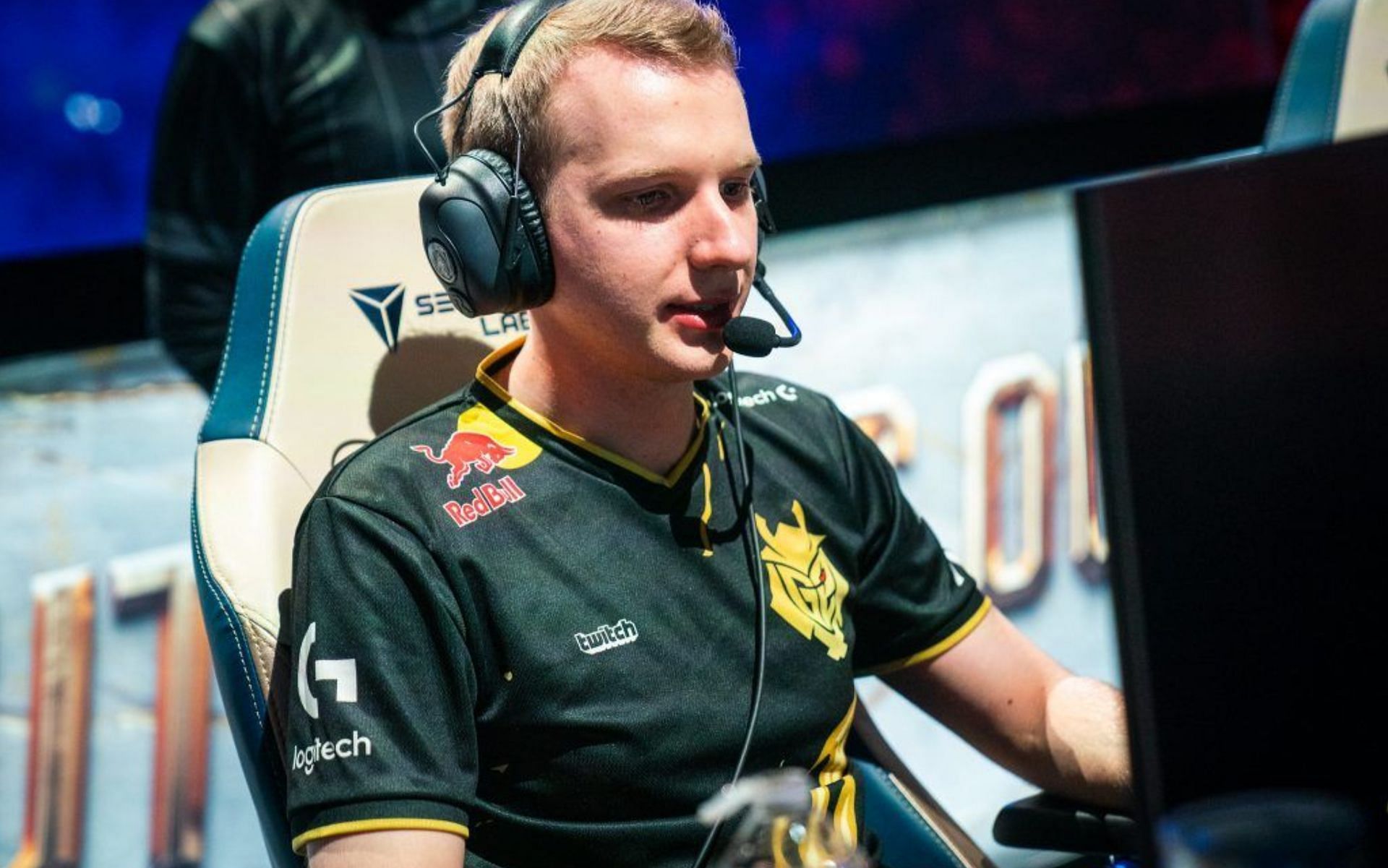Jankos has claimed that he wishes to continue playing even if he is removed from G2 Esports (Image via Riot Games)