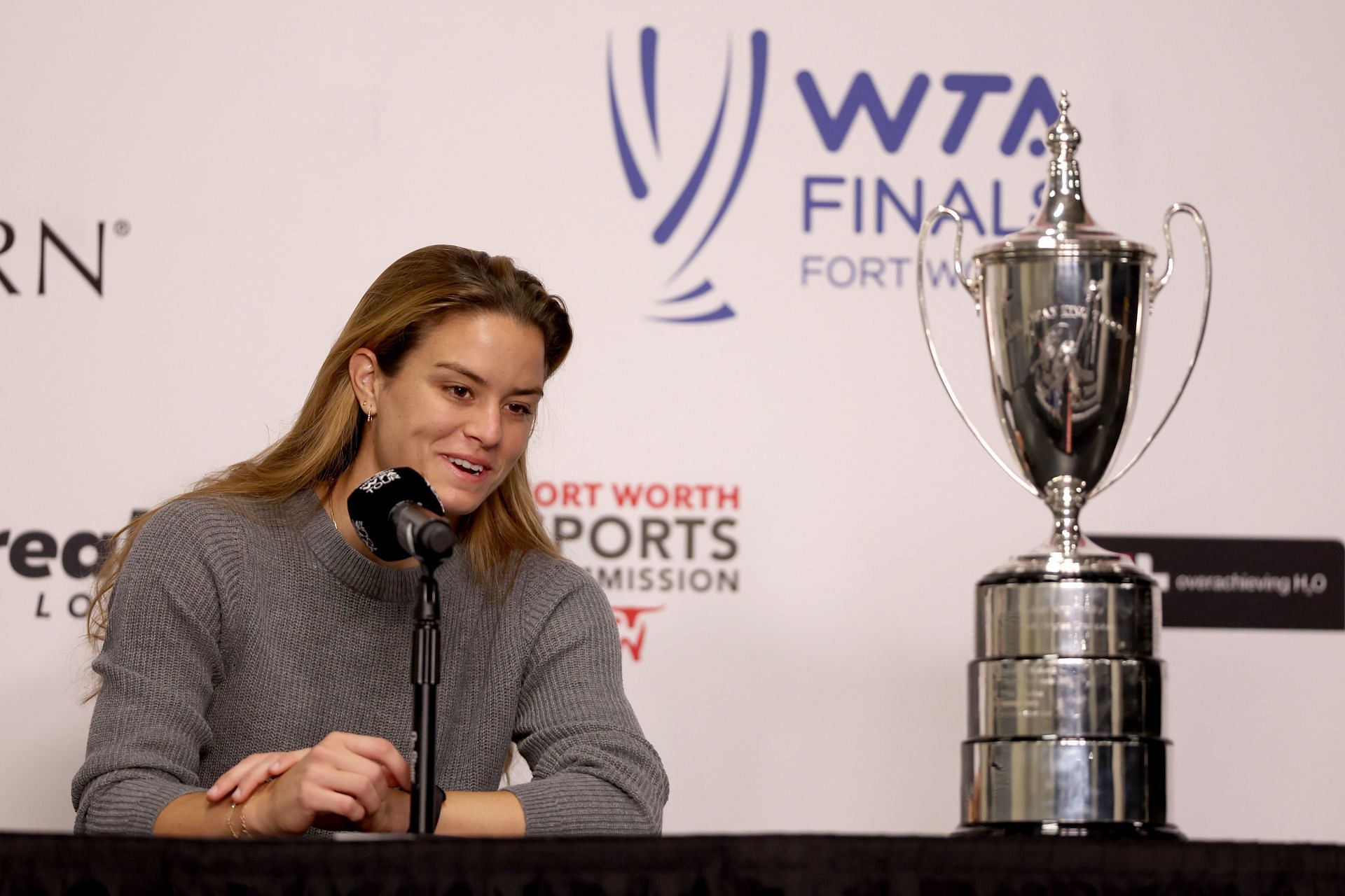 Maria Sakkari fields questions from the media at the 2022 WTA Finals 