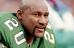5 NFL stars whose lives were ruined by concussions feat. Andre Waters