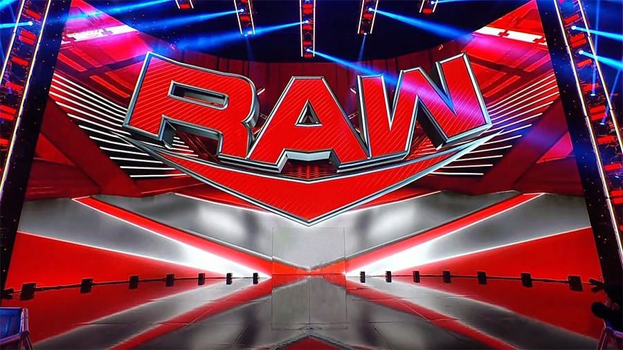Could we see another return on RAW tonight?