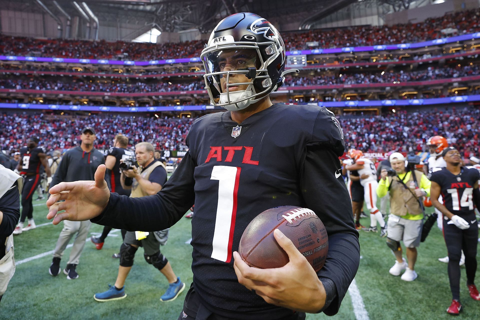 Cleveland Browns v Atlanta Falcons