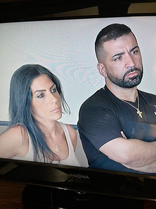 "Abused & disgusting" sMothered fans react as Angelica kicks Jason out