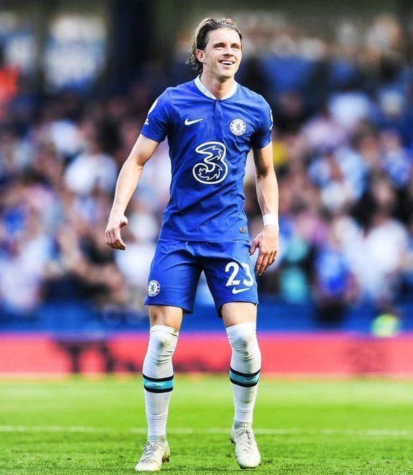 “Running this game from defence to attack”, “Has that Kante vibe in him