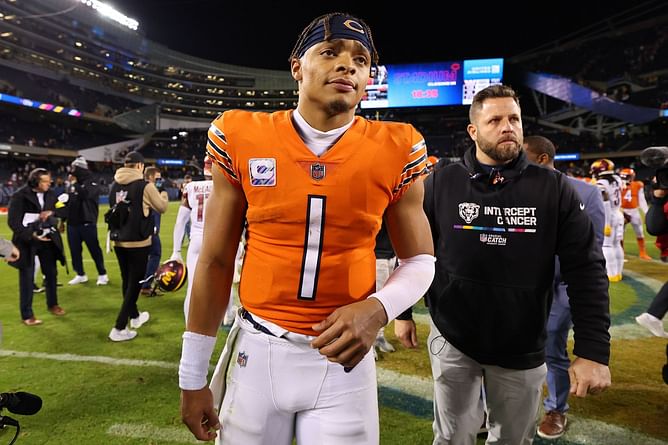 Chicago Bears vs New England Patriots: Odds, Lines, Picks, and Predictions - October 24, 2022 | Monday Night Football