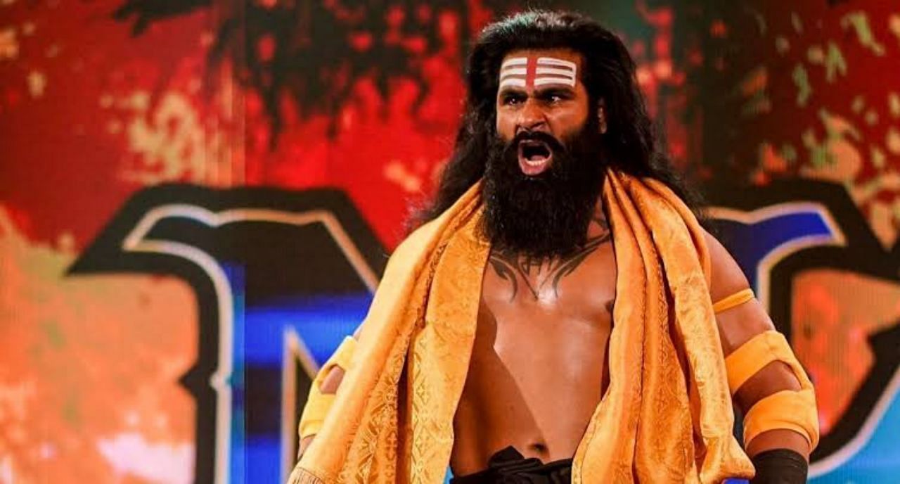 भारतीय WWE सुपरस्टार वीर महान 