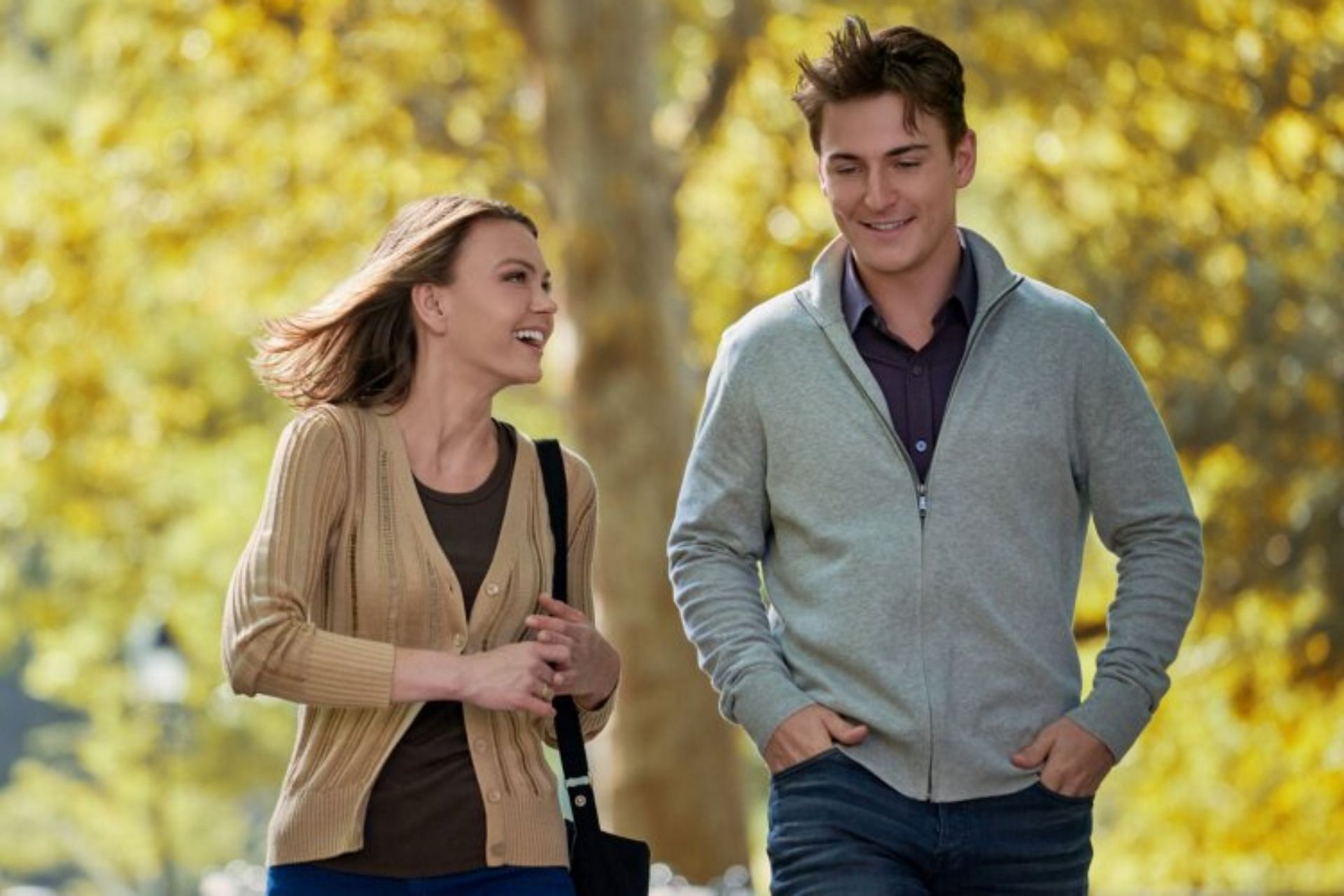 Autumn in the City (Image via Hallmark Channel)