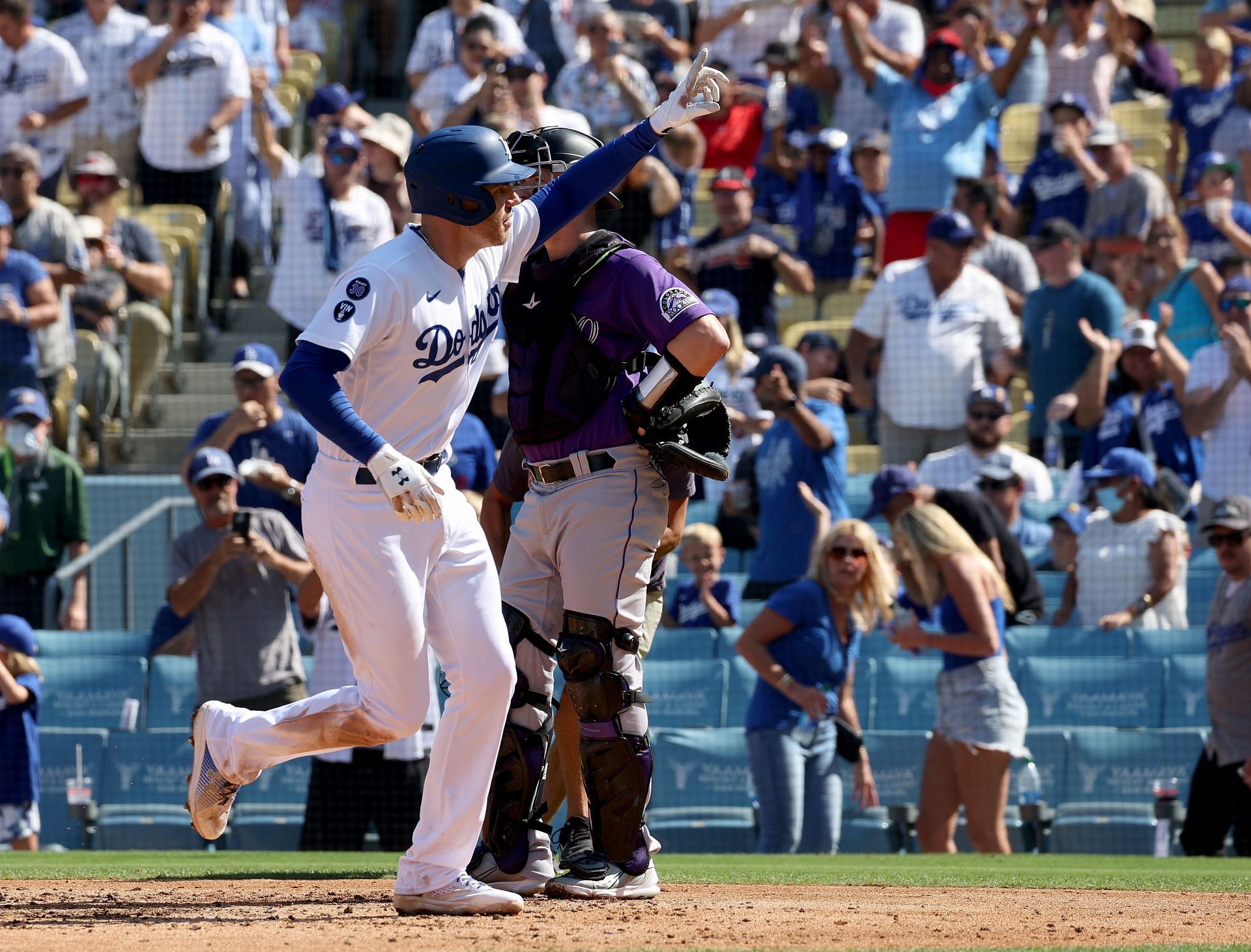 California baseball fan celebrates 100th birthday at his first LA