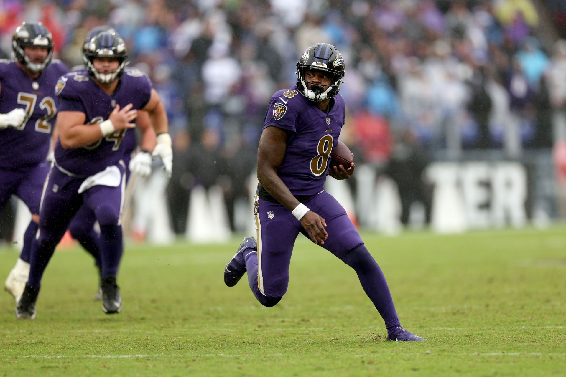 Lamar Jackson inspires Baltimore Ravens to 42-21 victory over New