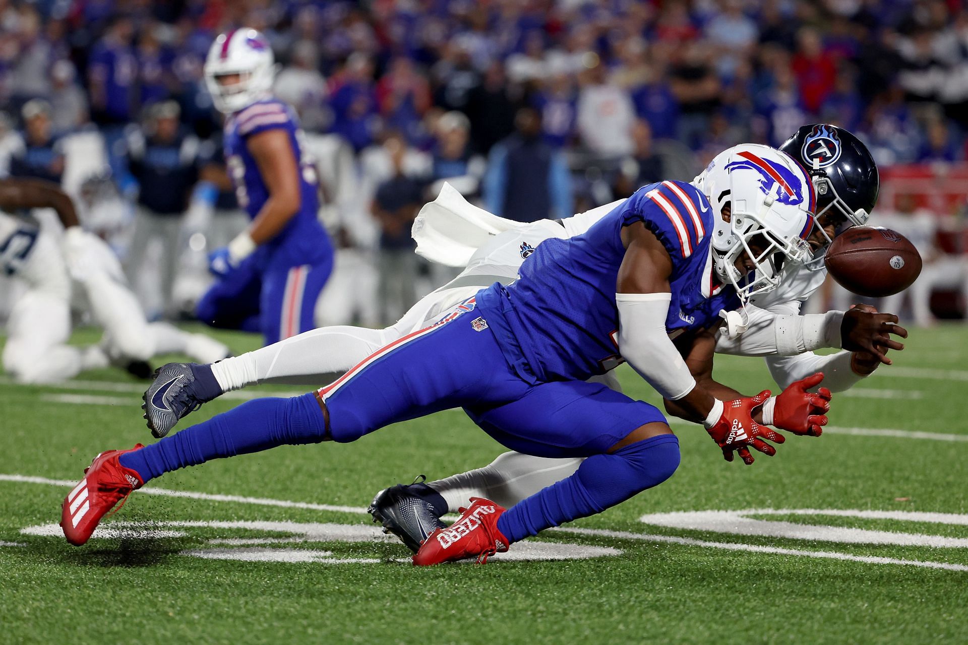 Tennessee Titans v Buffalo Bills