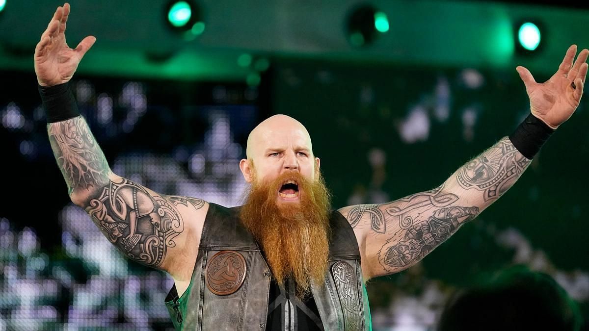 Erick Rowan