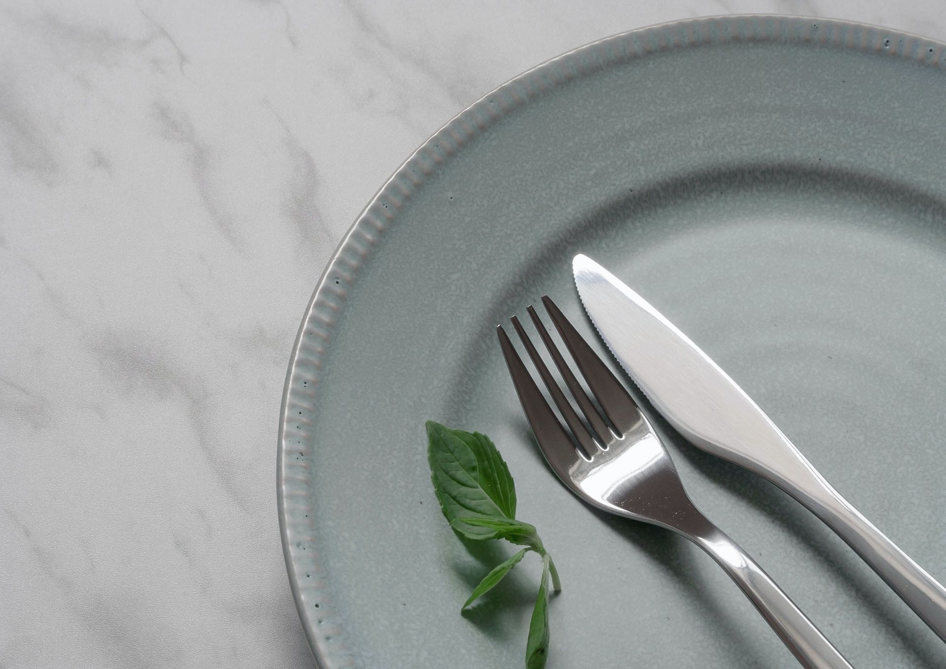 The 16:8 Intermittent Fasting Method is Popular for Weight Loss (Image via Unsplash/Ellie Eshaghi)