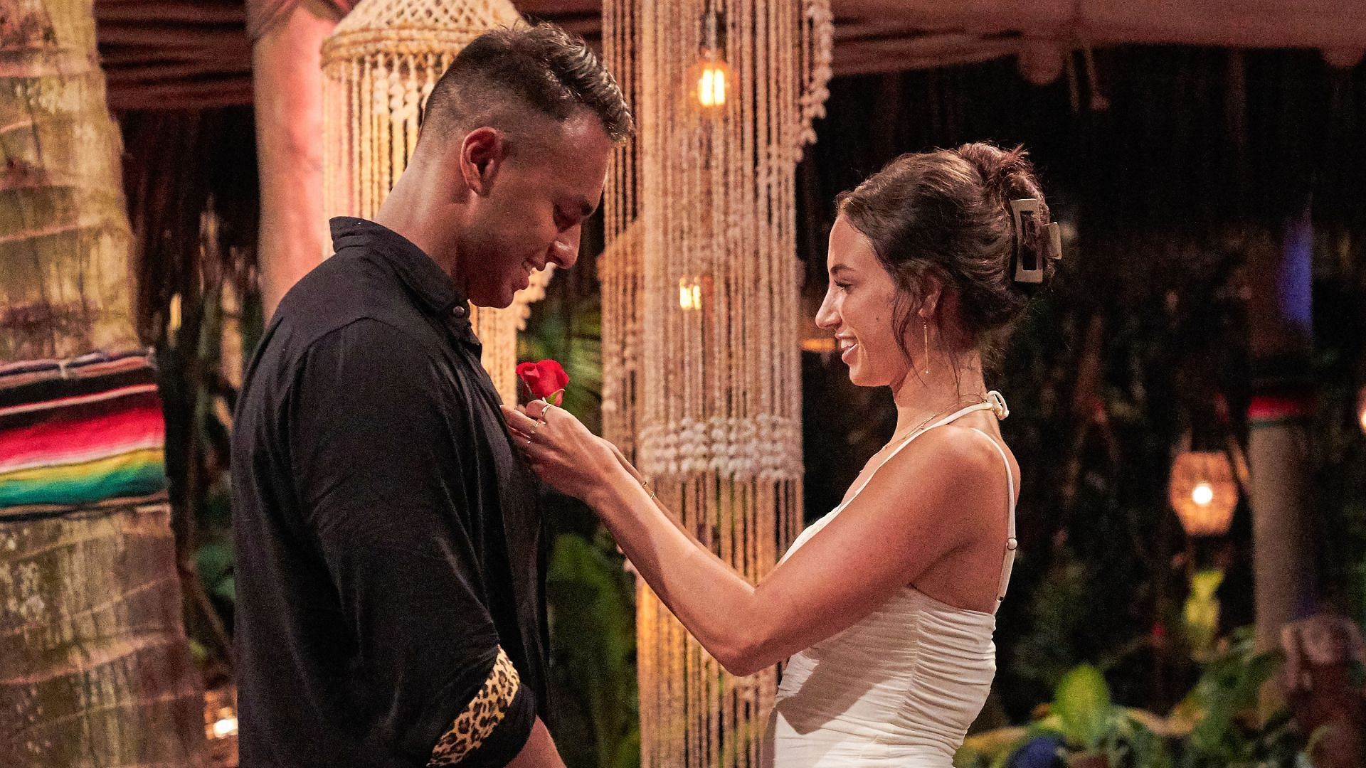 Aaron and Genevieve break up on Bachelor in Paradise