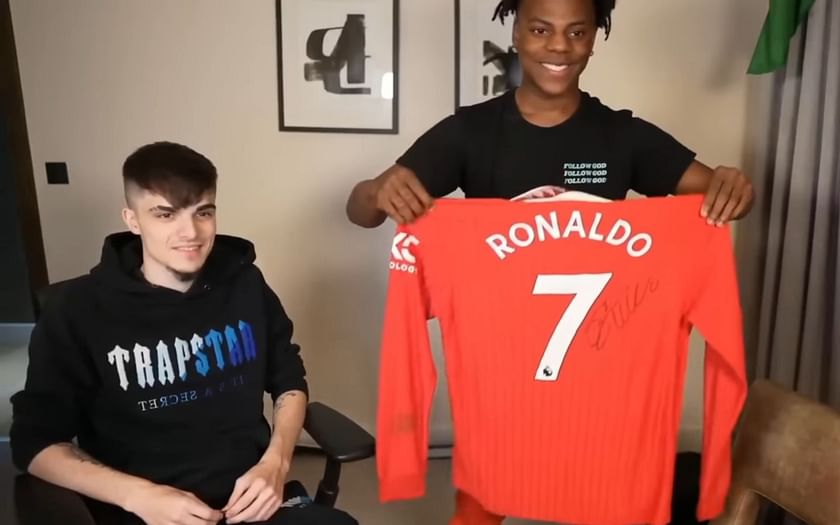 I got a gift from Jr. - IShowSpeed gets a Ronaldo-signed jersey, shows it  off on stream