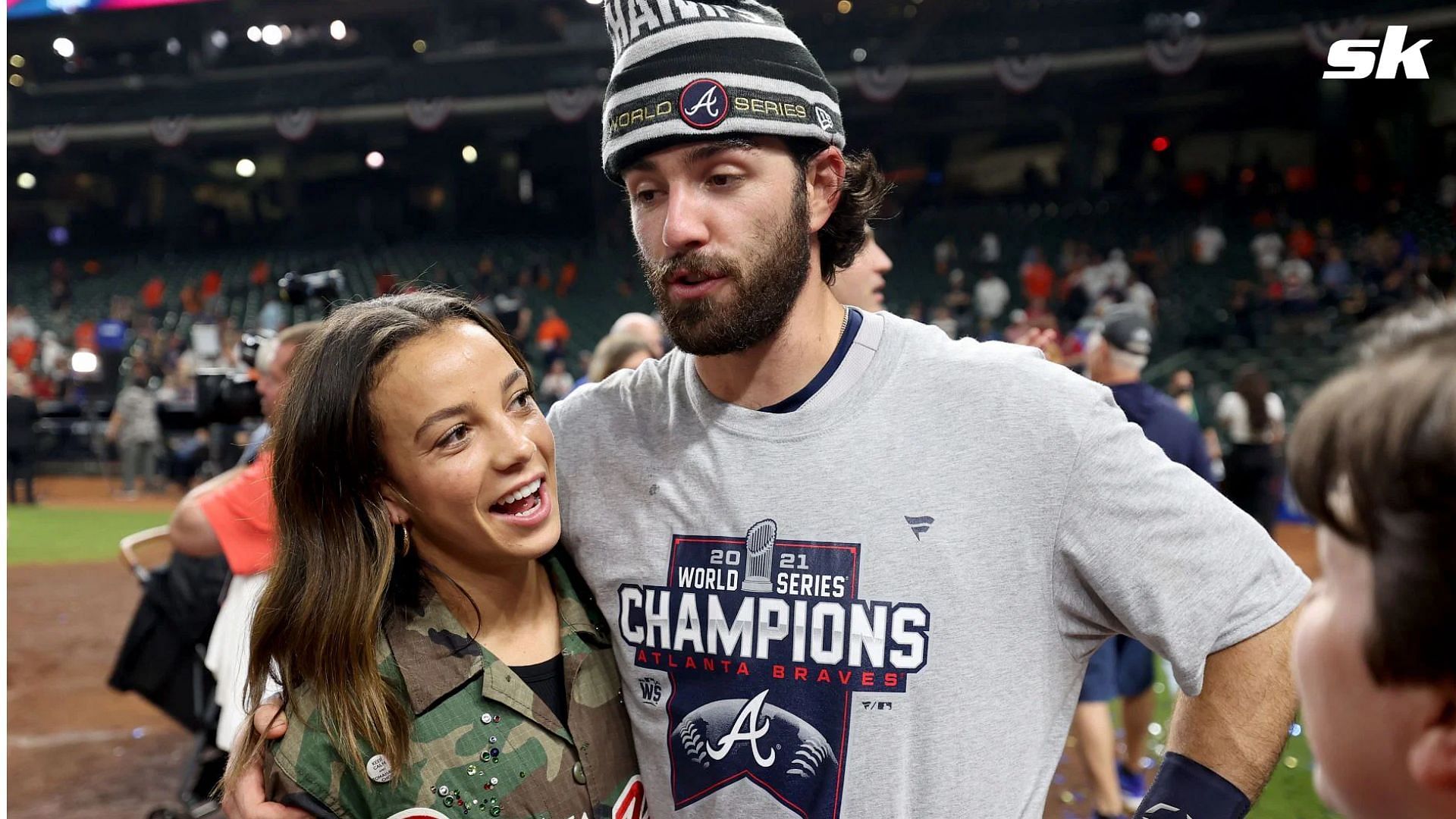 Dansby Swanson is ready to tie the knot with his fiancee Mallory Pugh: One  month away