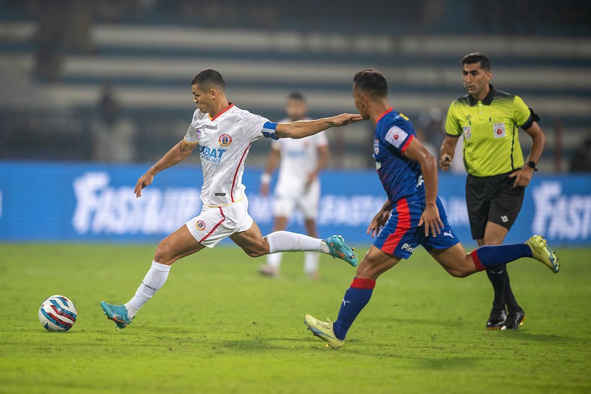 Cleiton Silva was the man of the match today against his former side (Image courtesy: ISL Media)