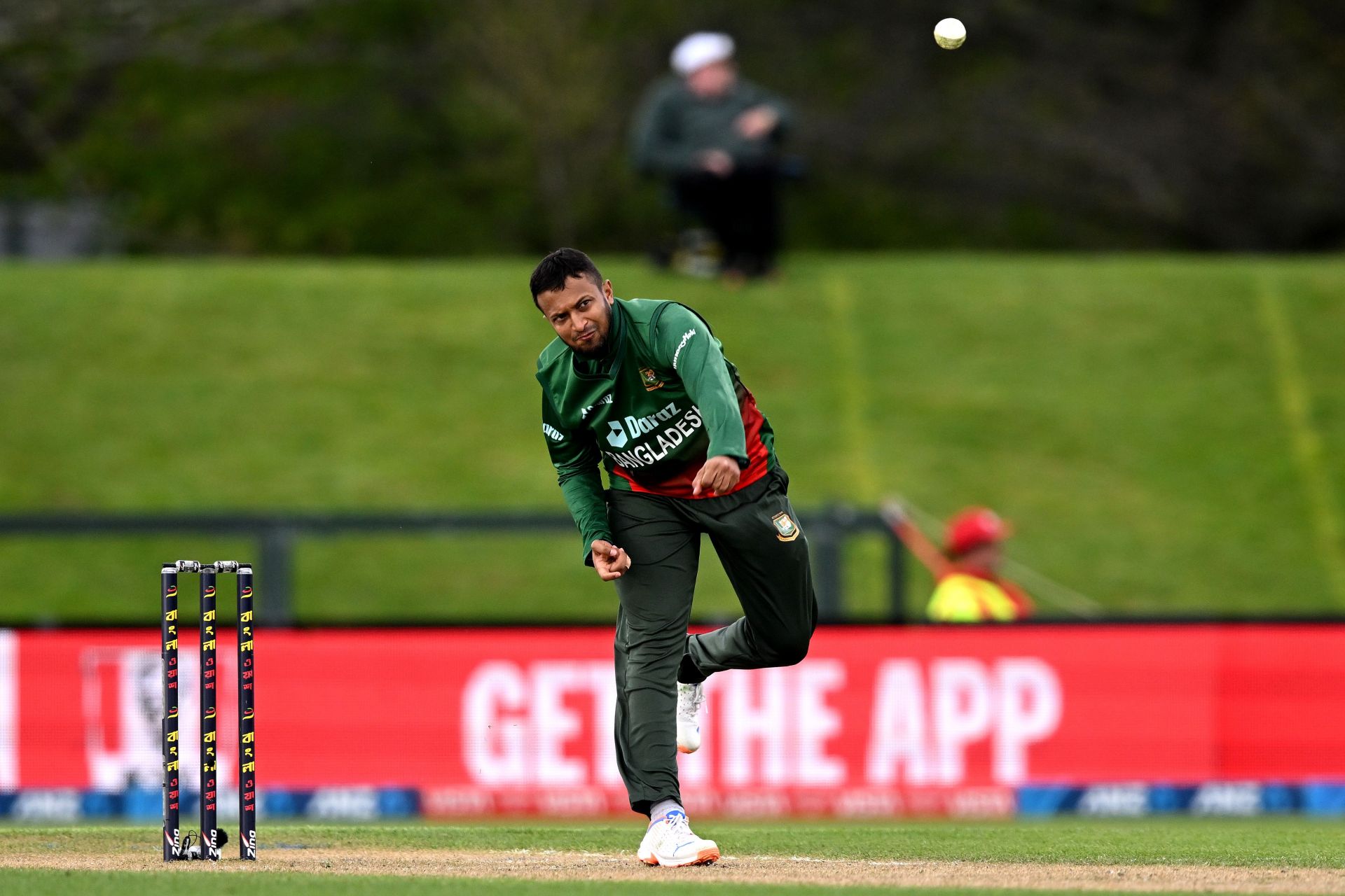 Bangladesh v Pakistan - Tri-Series: 6th T20