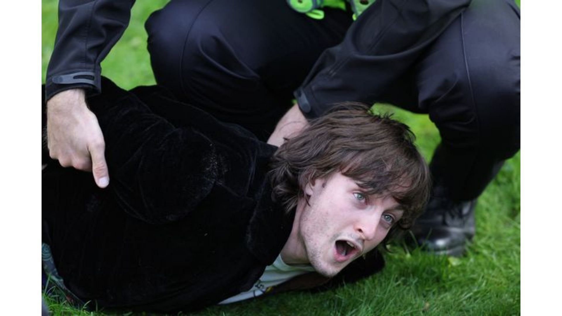 Patrick Thelwell yelling at the monarch (image via Getty Images/Tim Rooke)