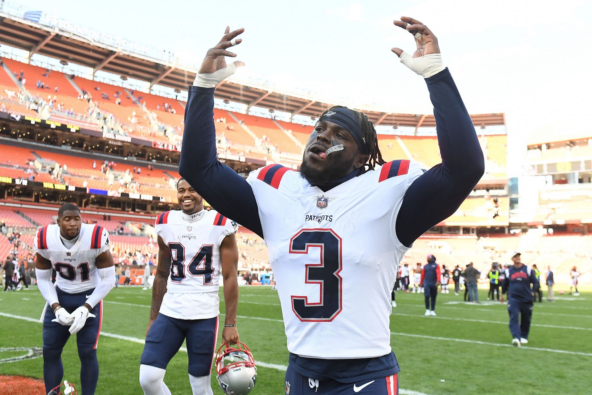 New England Patriots v Cleveland Browns