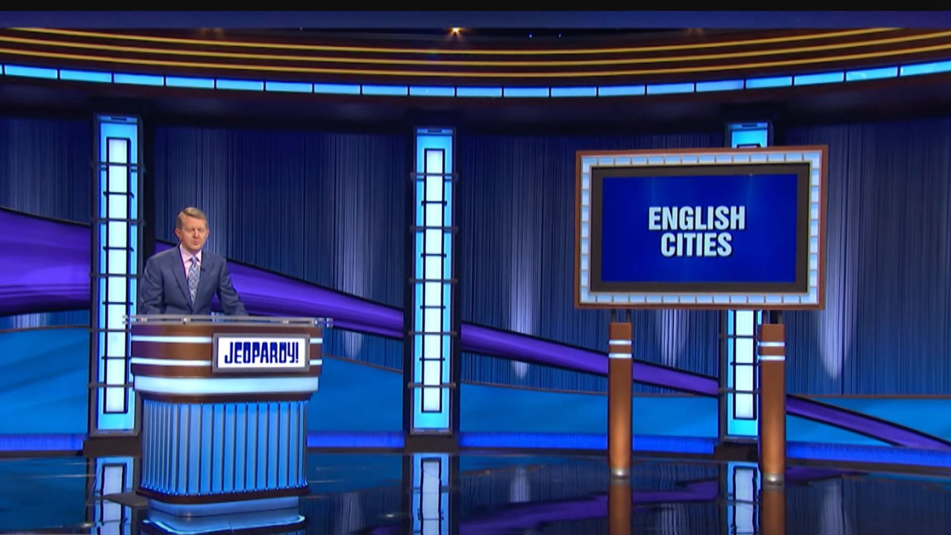 Who won Jeopardy! tonight? November 18, 2022, Friday