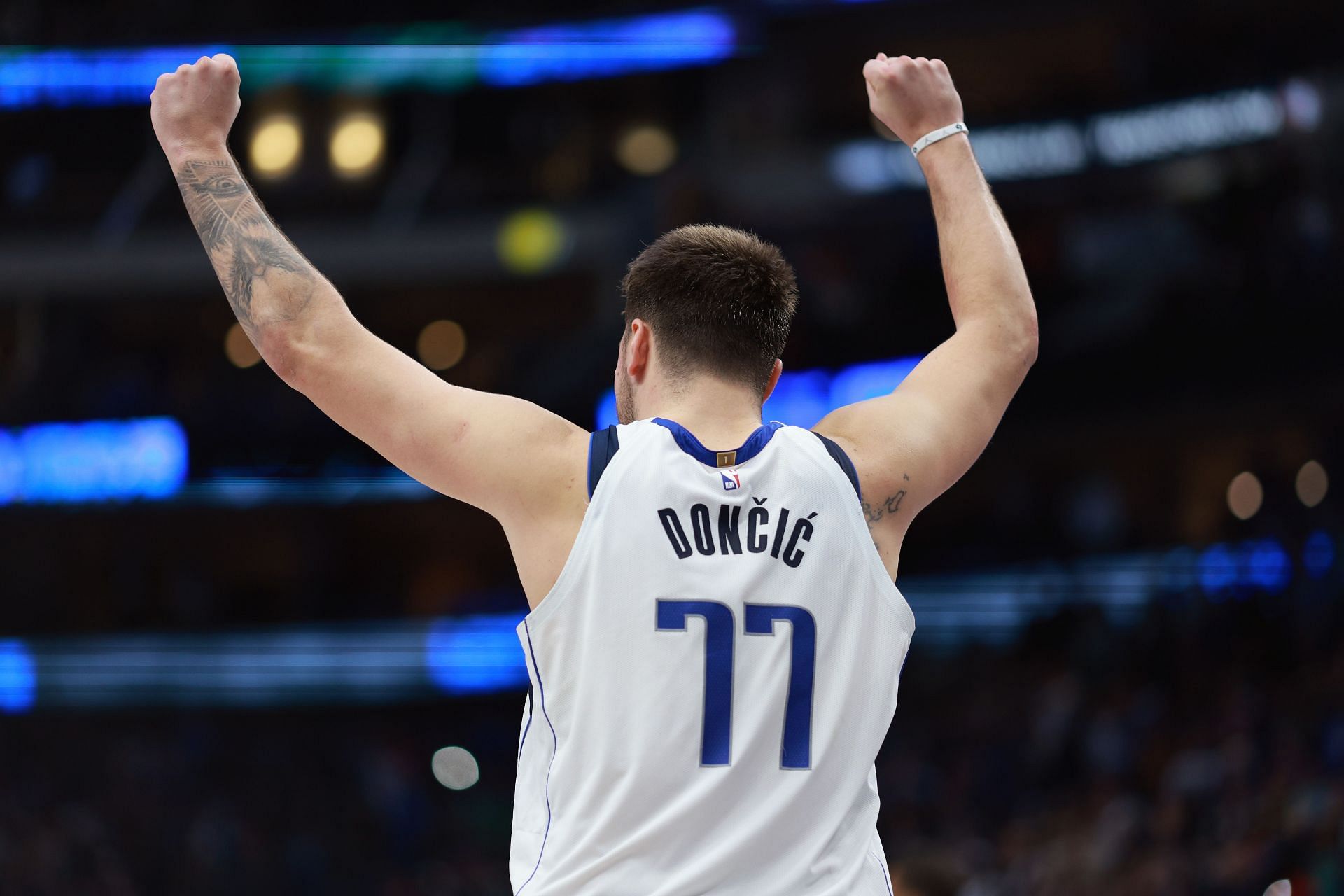 Spurs fan perspective Luka Doncic vs. Stephen Curry - Pounding The Rock