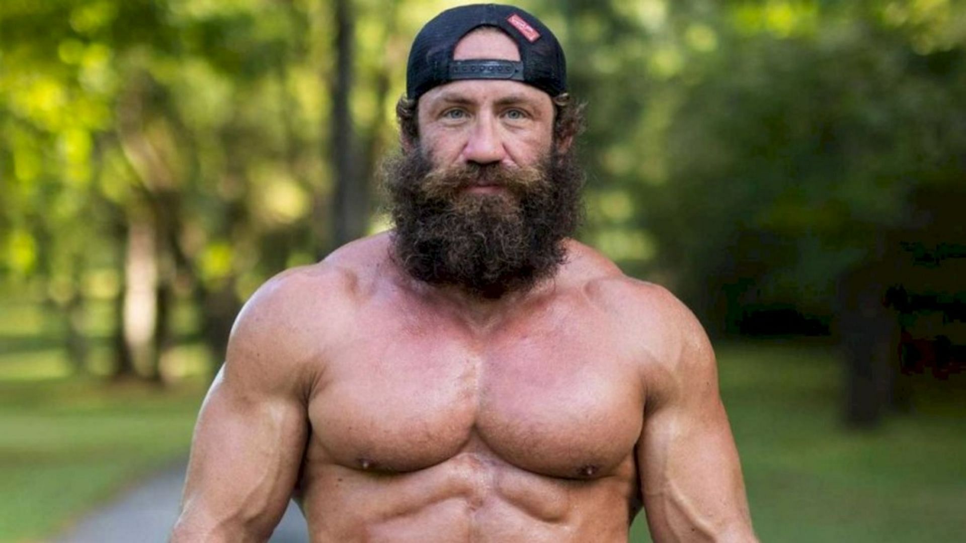 YouTuber exposes Liver King for taking steroids to build muscular physique (Image via DMARGE)