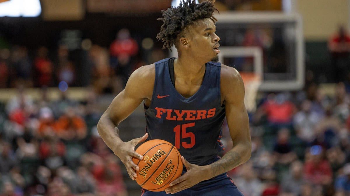 Dayton Flyers vs Robert Morris Colonials