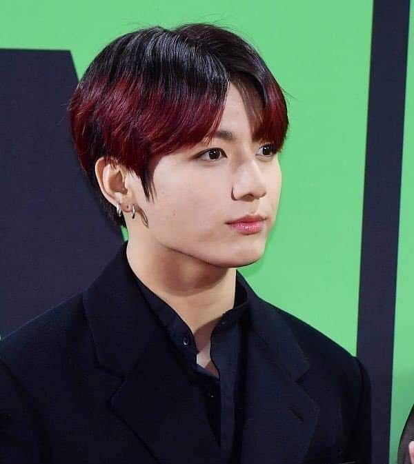 Melon Music Awards 2022 honored BTS Jungkook with Eternal Artist Plaque ...